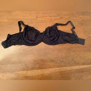 EUC 38F Fit Fully Yours Lingerie bra